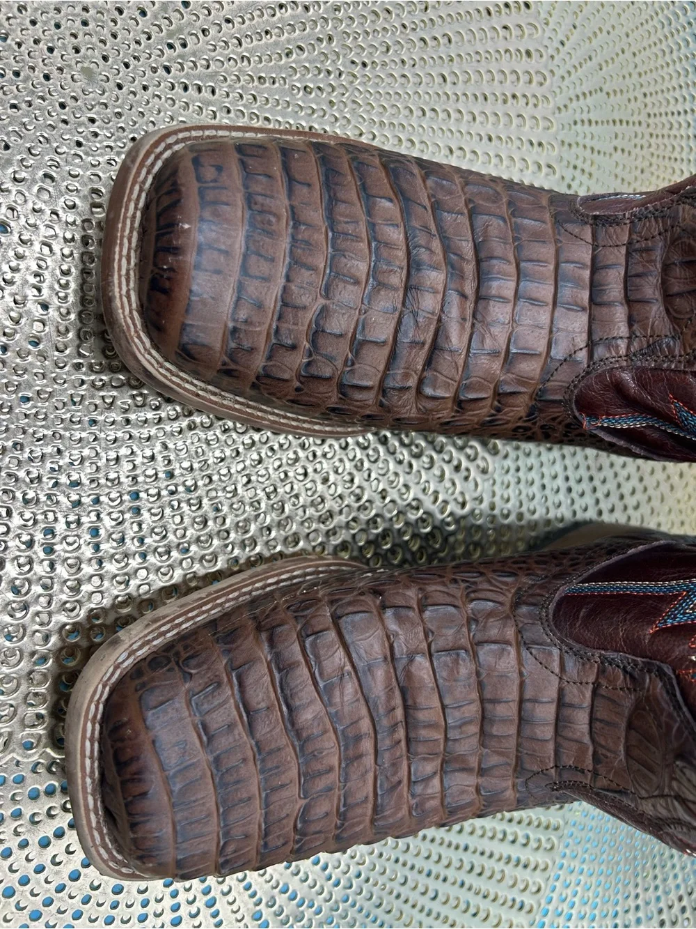 Cavender’s men 6 exotic print Cowboy boots